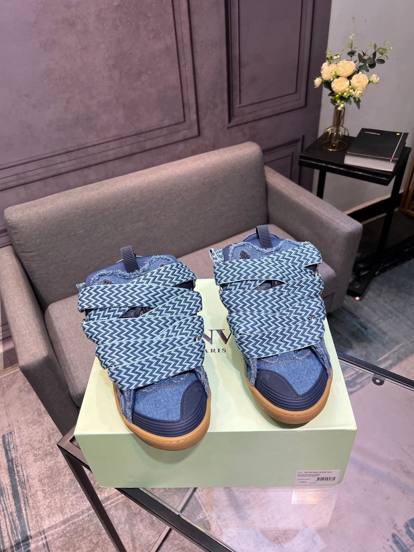 Men's men's shoes💰780 [LANVIN] Latest lace-up fashionable casual sneakers for couples High-quality CLAY couple series‼ ️ The latest trendy products of the season 🌈Many bloggers have planted grass and purchased the original open-mold customization. The upper and outsole are sewn with mark threads without edge sealing. Multiple material splicing combination design. Very versatile for fashionable and casual wear. Comfortable on the feet. Recommended for self-retention (upper cowhide + cow suede + breathable mesh) inner foot pad cowhide exclusive original open-mold clear logo rubber outsole ⚠️36-44 yards (45 custom-made)